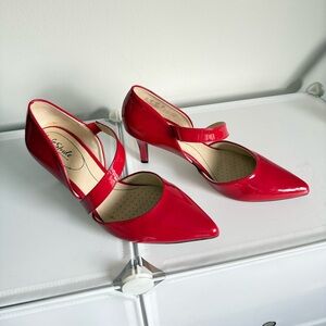 Lifestride heels